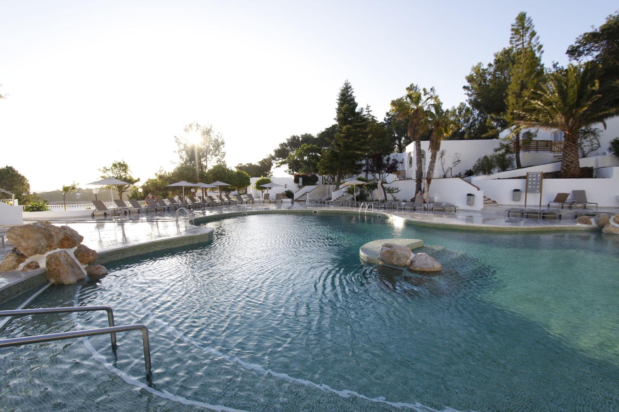 Bg Portinatx Beach Club Hotel Kültér fotó